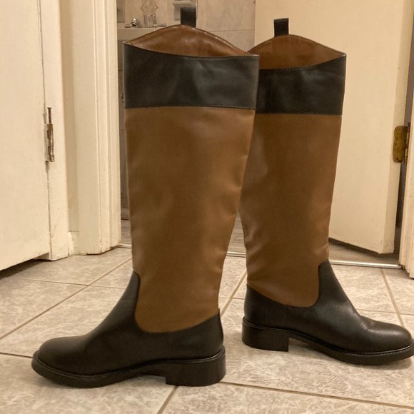 Women's brown and black leather boots size 7B - Picture 2 of 3